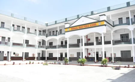 Lucknow 39 1